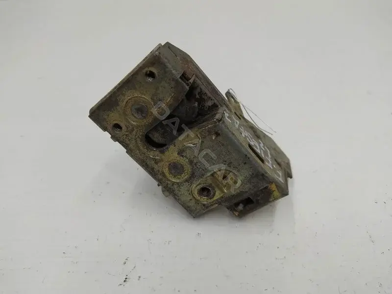 Замок двери 89FBA26413BA