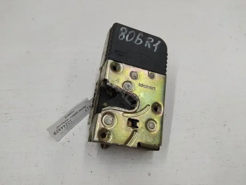Замок двери 10244929