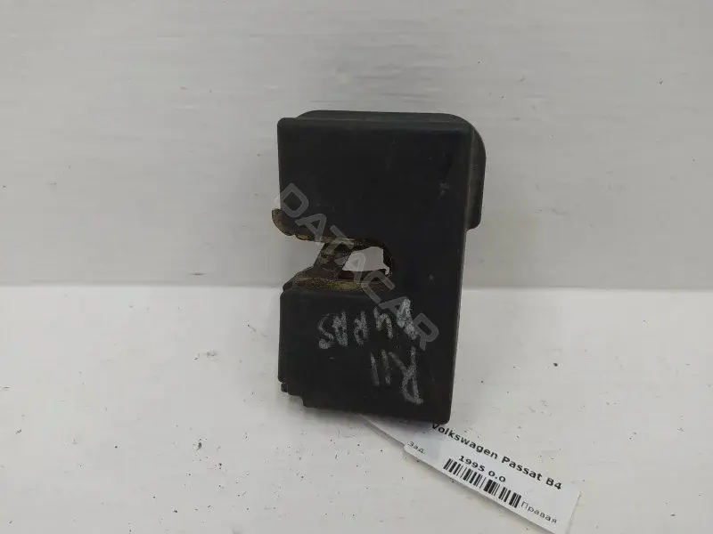 Замок двери 357839016D