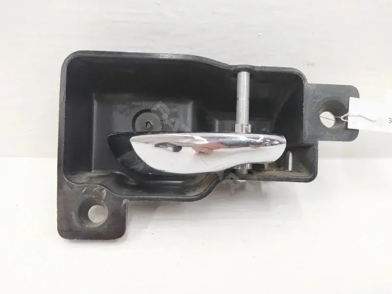 Ручка двери 95AGA22600AB