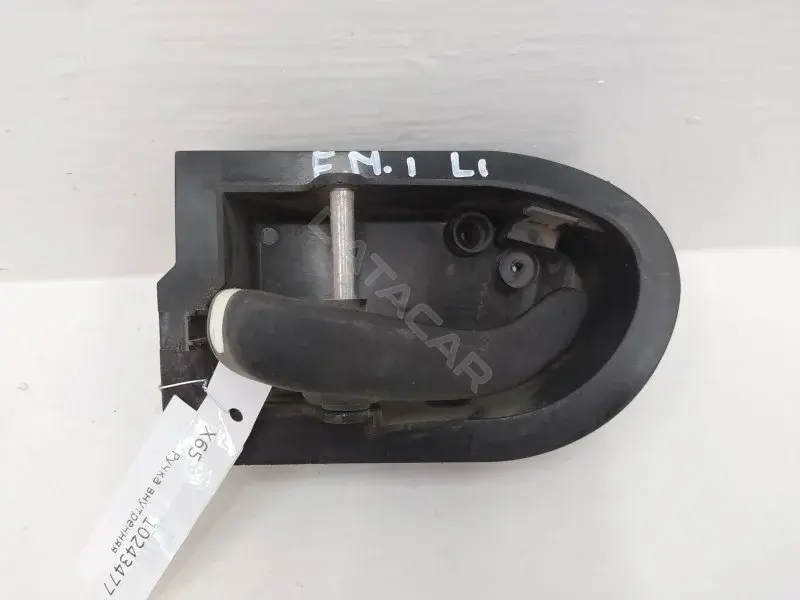 Ручка двери 93BBF22601AE