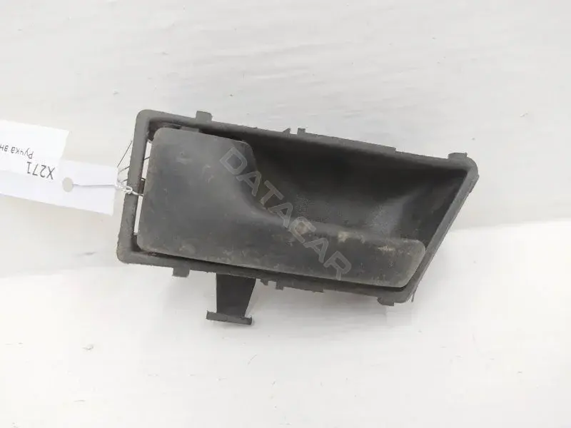 Ручка двери 321837235A