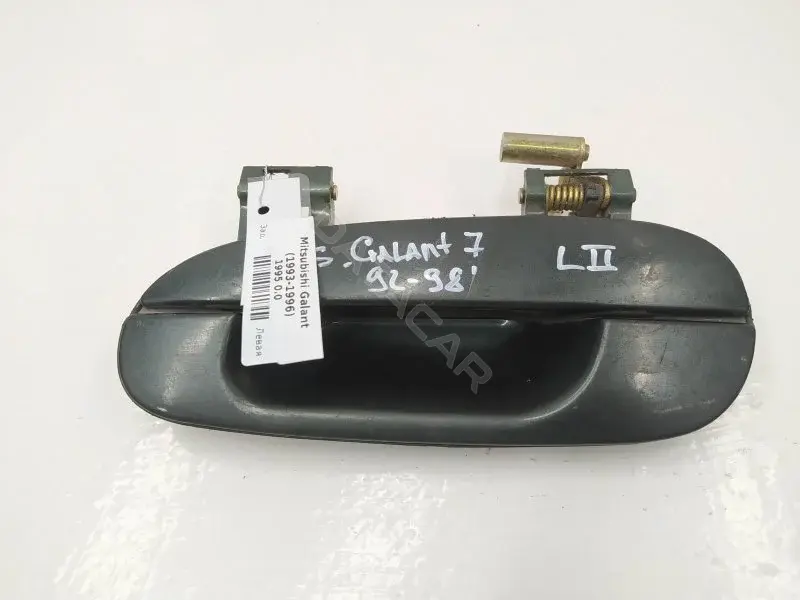 Ручка двери MB842819