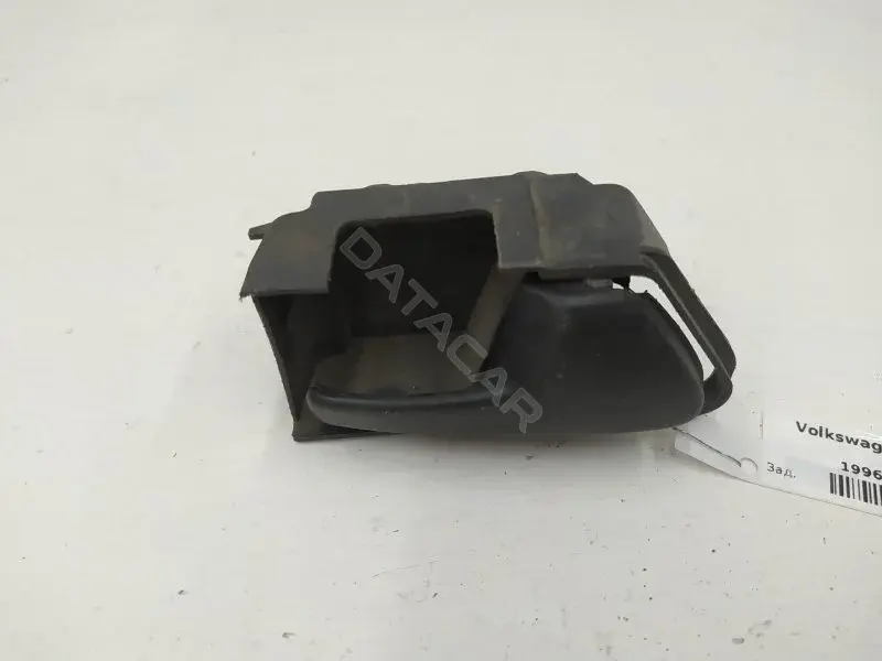 Ручка двери 1H0837142