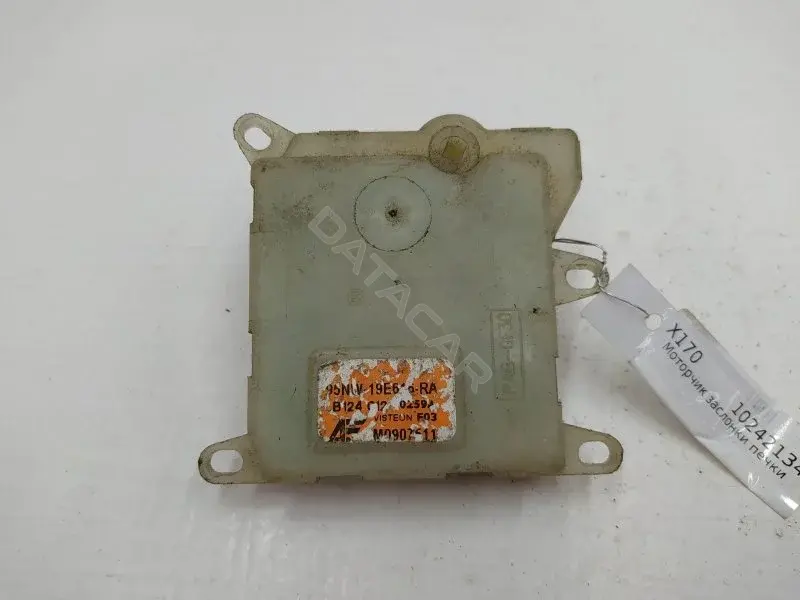 Мотор заслонки печки 95NW19E616RA