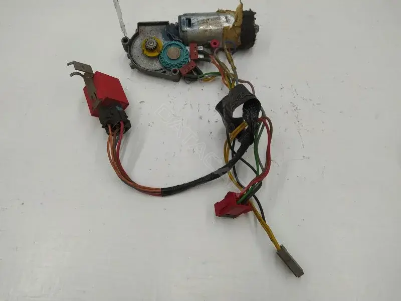 Двигатель электролюка 0176780