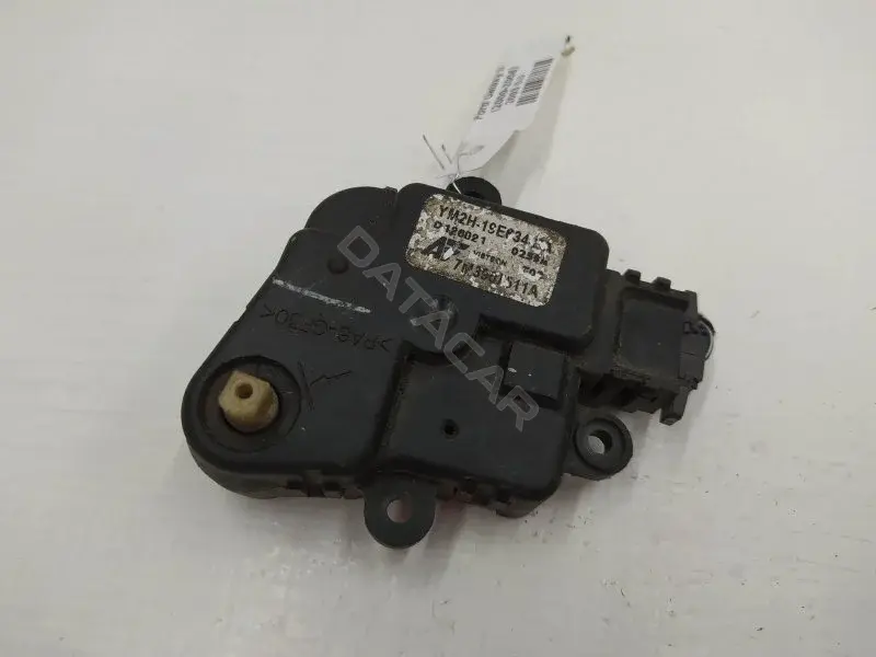 Мотор заслонки печки 7M3907511A