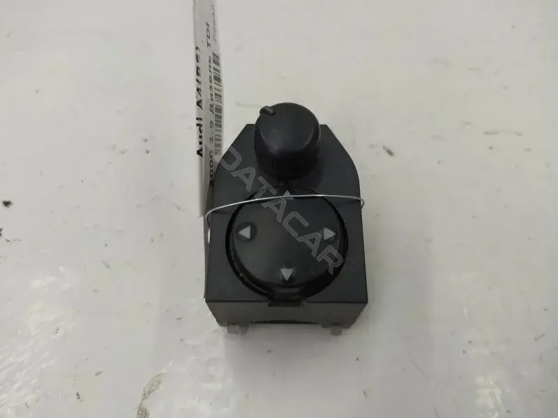 Джойстик регулировки зеркал 8D0959565A