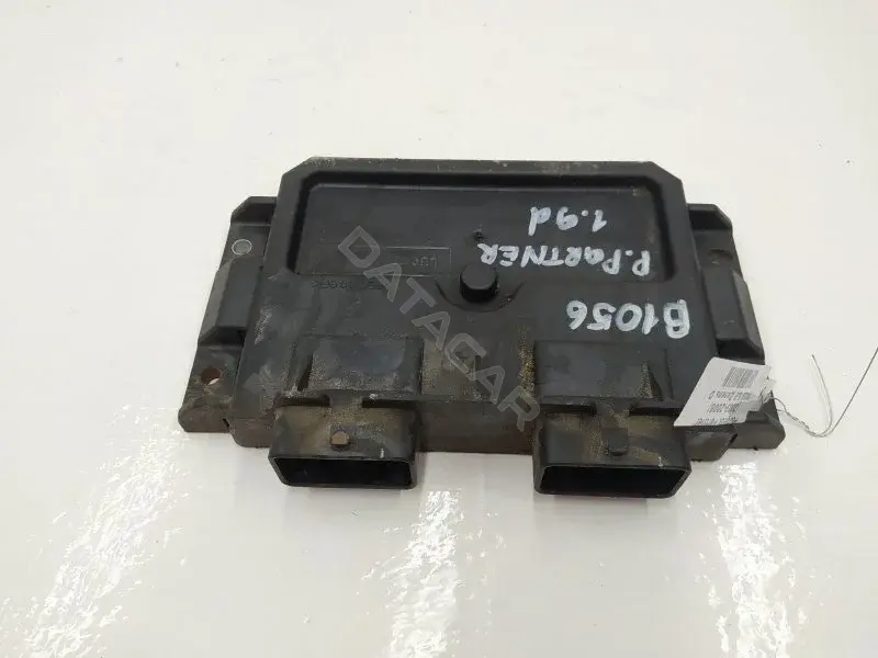 Блок управления двигателем 9650360480