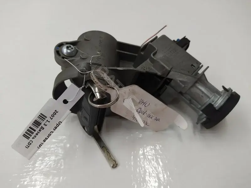 Замок зажигания 10236996