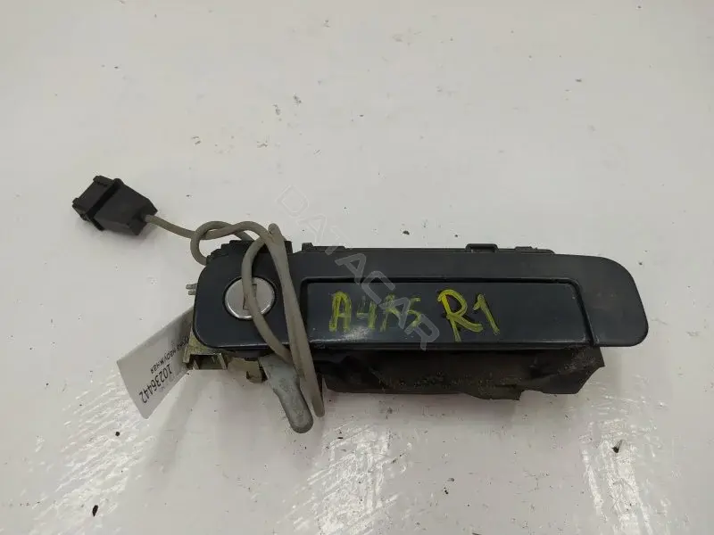 Ручка двери 4A0837206
