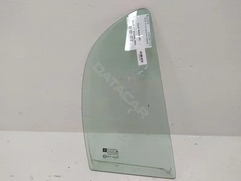 Форточка задняя правая 10235720