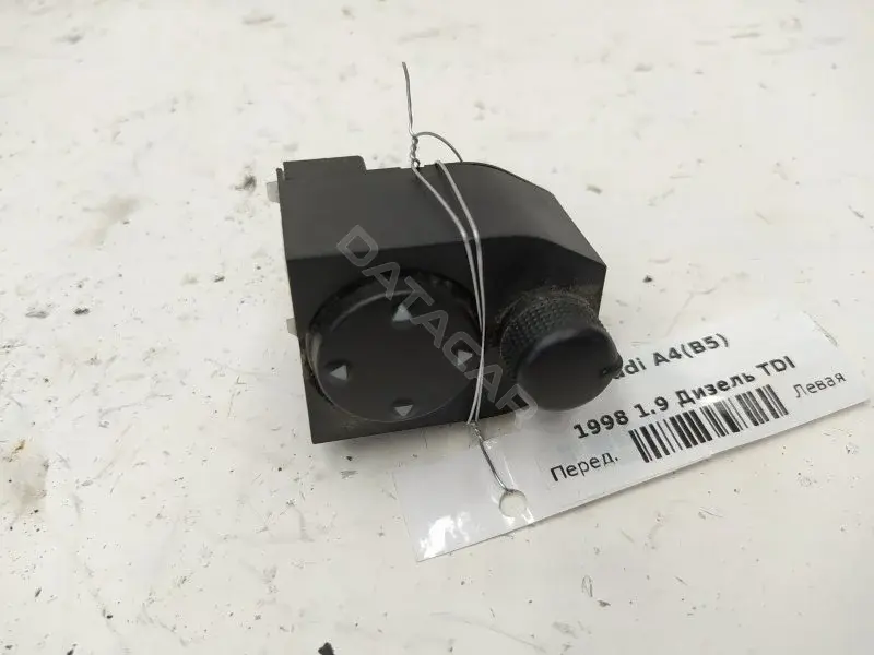 Джойстик регулировки зеркал 8D0959565