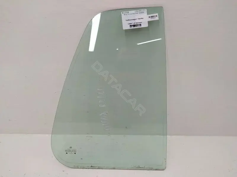 Форточка задняя правая 10235127