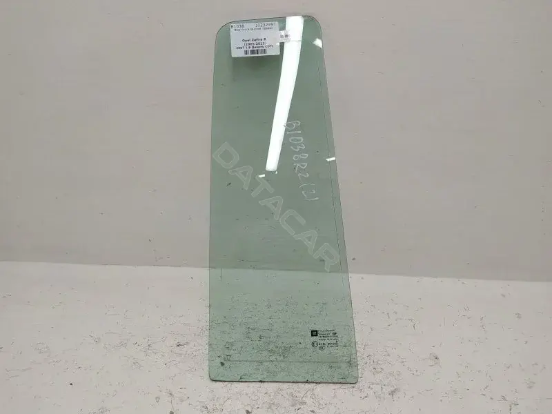 Форточка задняя правая 10232997