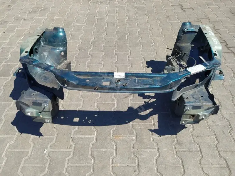 Панель передняя 10228506