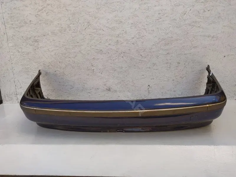 Задний бампер 10227494