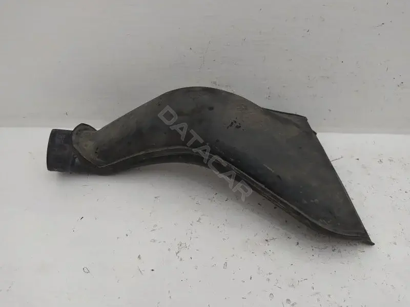 Воздухозаборник MR258997