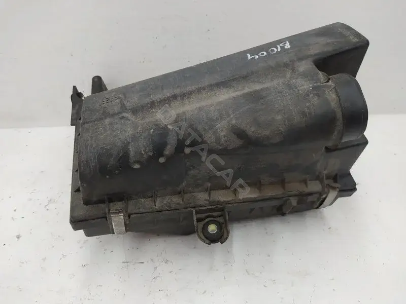 Корпус воздушного фильтра MR281153