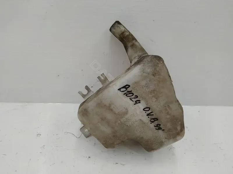 Бачок омывателя 0023935