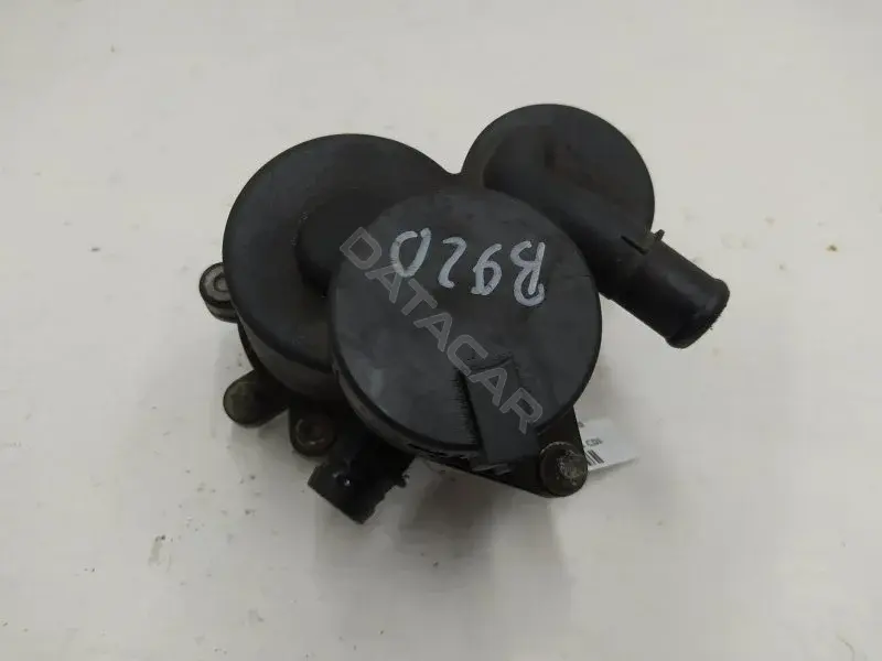 Клапан картерных газов A6680100062