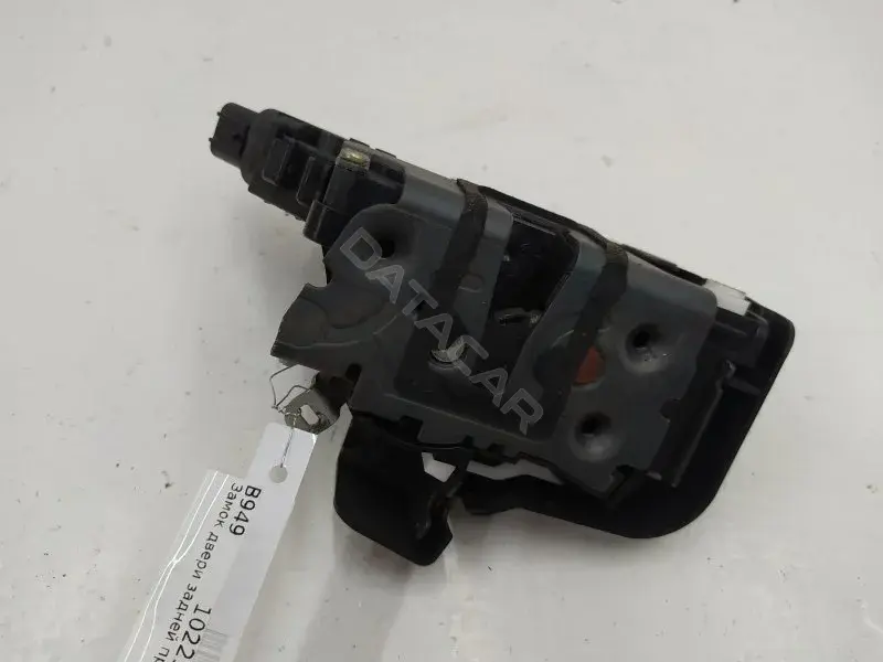 Замок двери 3M5AR26412BP