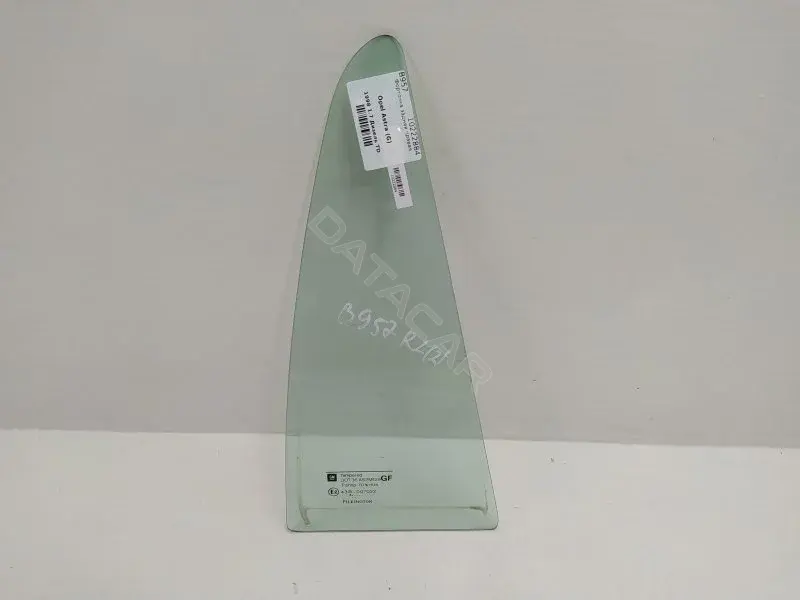 Форточка задняя правая 10222884