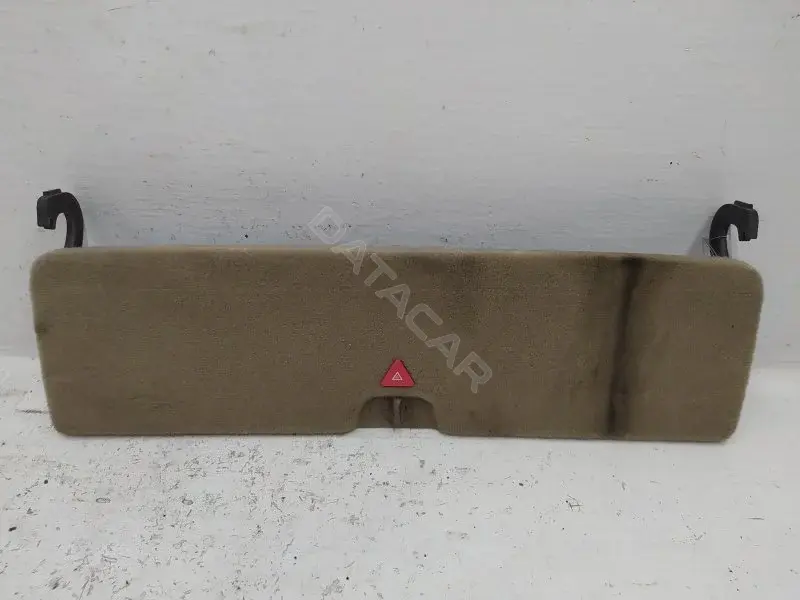 Пластик багажника 795206030