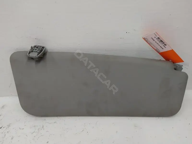 Козырек солнцезащитный 10218596