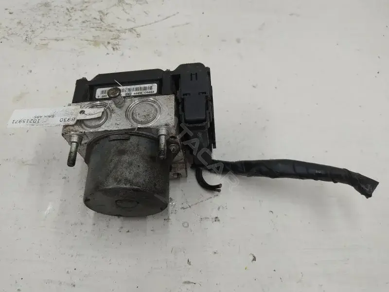 Блок управления АБС 47660AX600