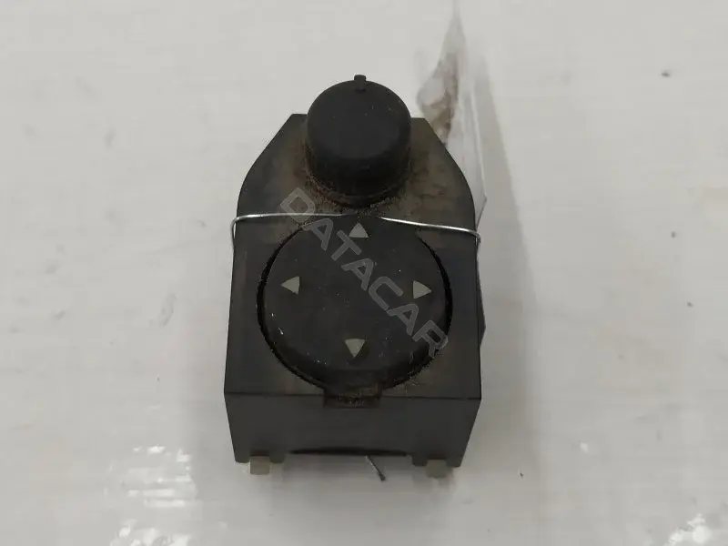 Джойстик регулировки зеркал 8D0959565
