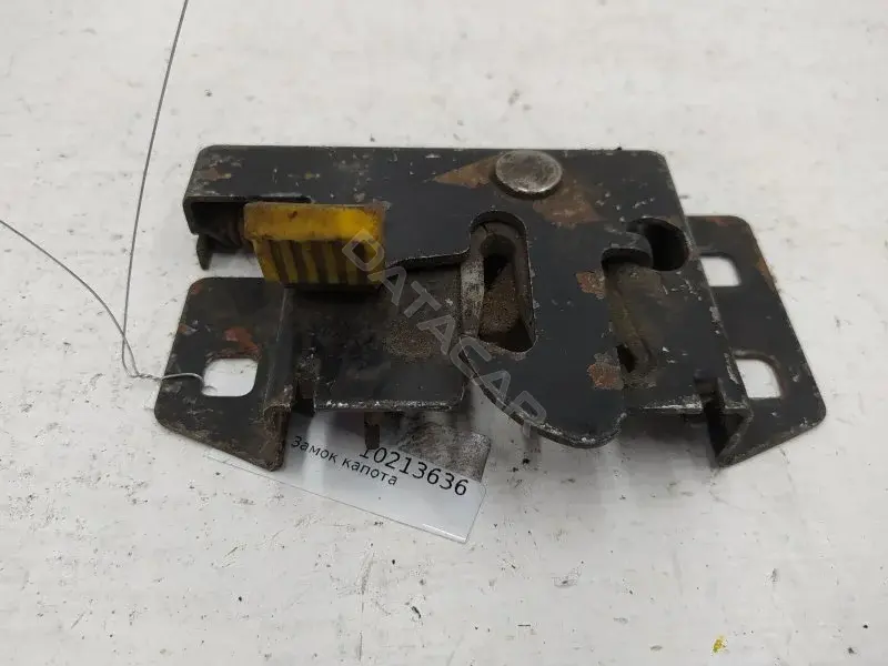Замок капота 93BB16701AF