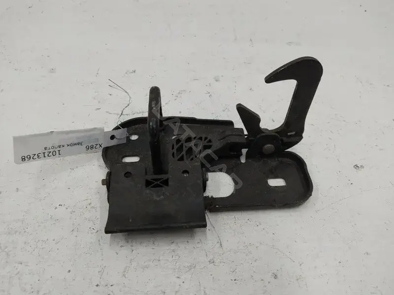 Замок капота 1T0823480A