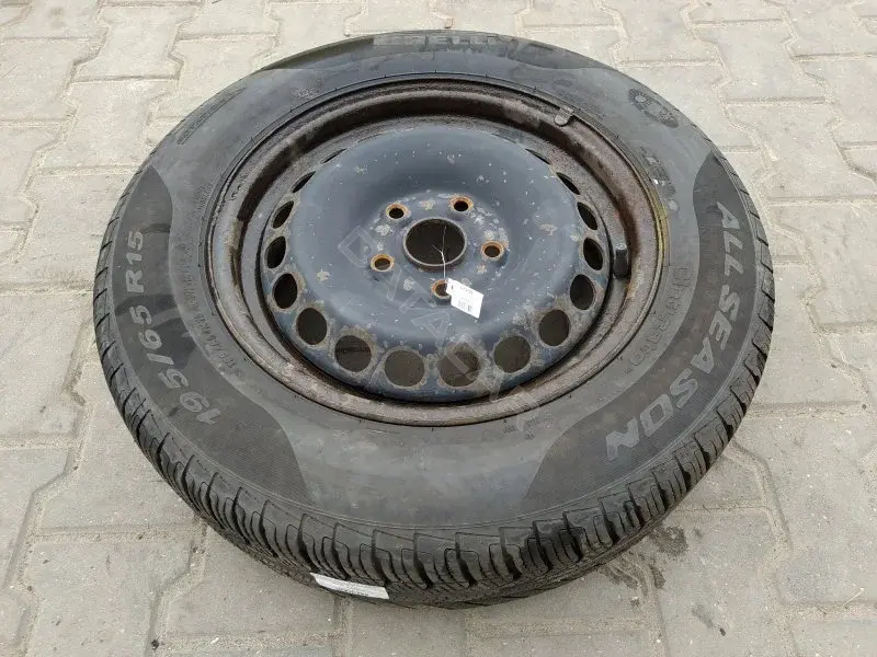 Колесные диски 8D0601027