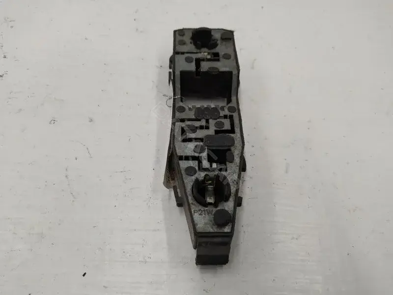 Панель (плата) фонаря заднего 95VW13N004GA