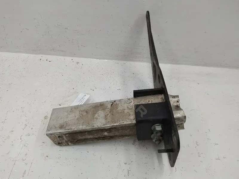 Усилитель бампера 4F08071336F0805499