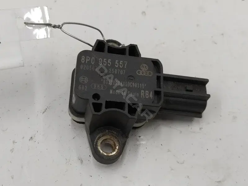 Датчик удара 8P0955557