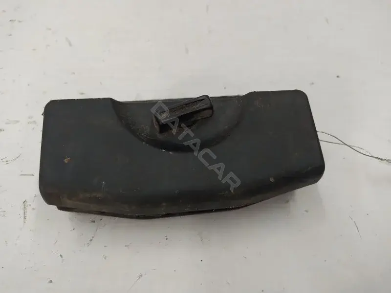 Пластик багажника 4A58602978G0860285