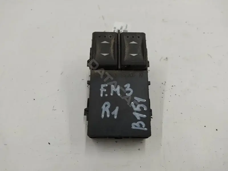 Блок управления стеклоподъемниками 1S7T14A132AE