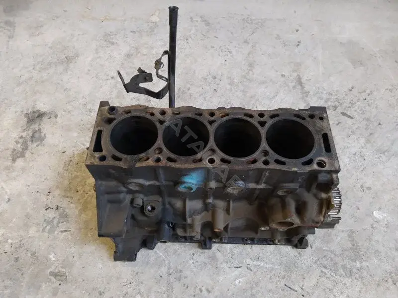Блок цилиндров 10DYCS040032170