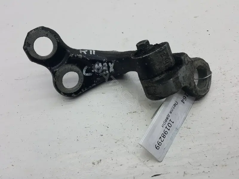 Петля двери 3M51R26800