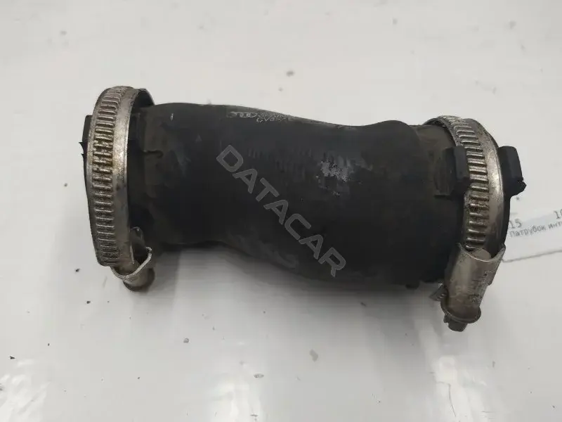 Патрубок интеркулера 8E0145708J