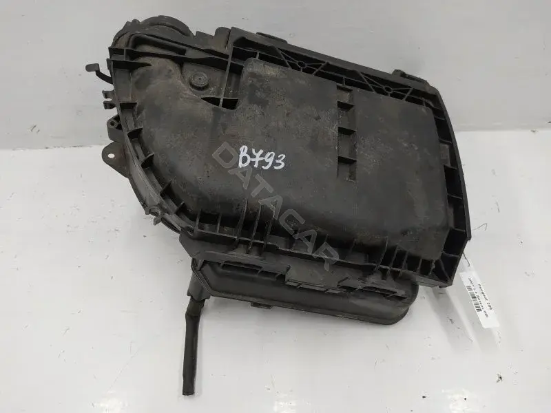Корпус воздушного фильтра 9673061080