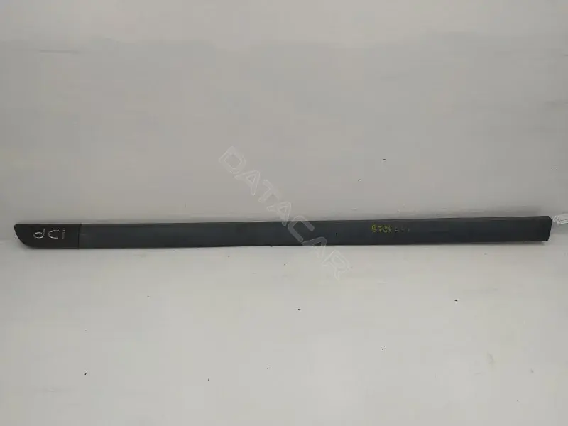 Молдинг двери 8200073474
