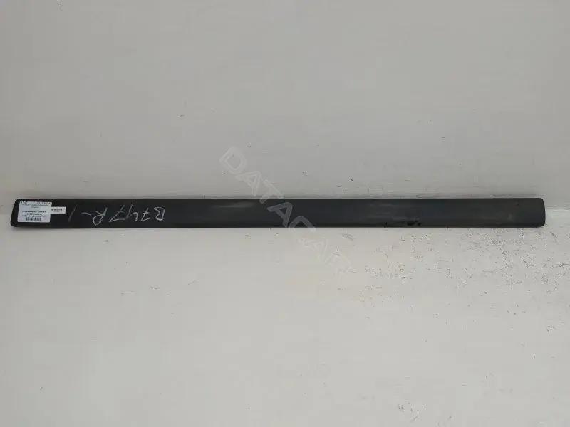 Молдинг двери 7M3853506