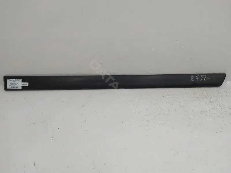 Молдинг двери 7M3853525