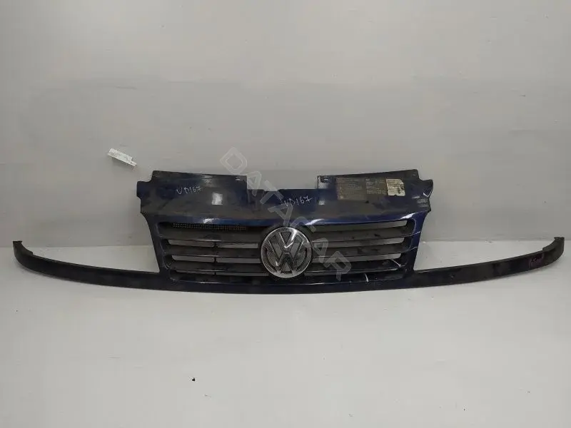 Решетка радиатора 7M0853651