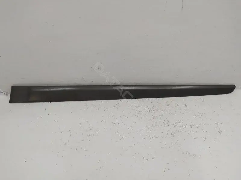 Молдинг двери 8200036022