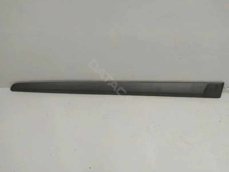 Молдинг двери 8200036022