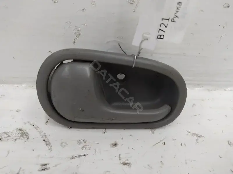 Ручка двери 10190322
